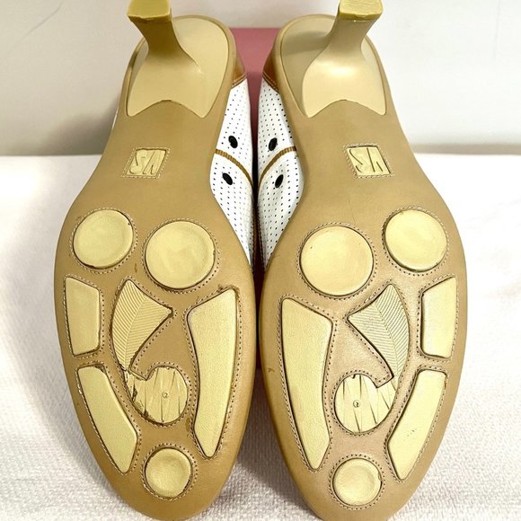 12M VS Two Tone Leather Pump - Picture 5 of 9